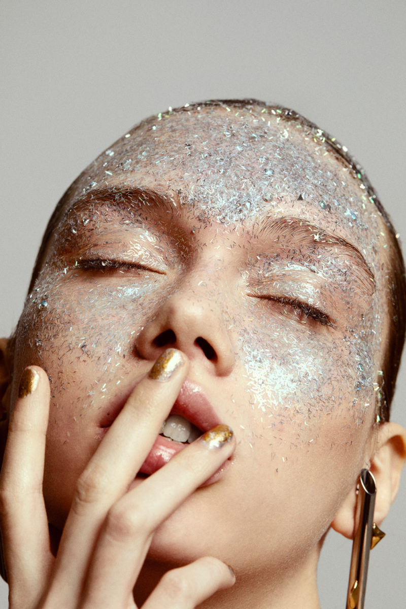 Harpers-BazaarArabia_LidiaEstepa_06