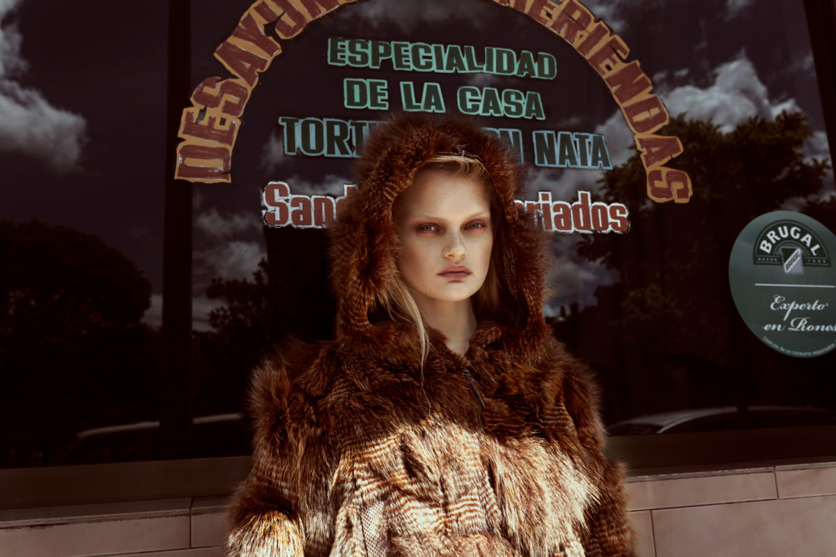 LidiaEstepa_FashionEditorial_MartinatheSuburbs_07