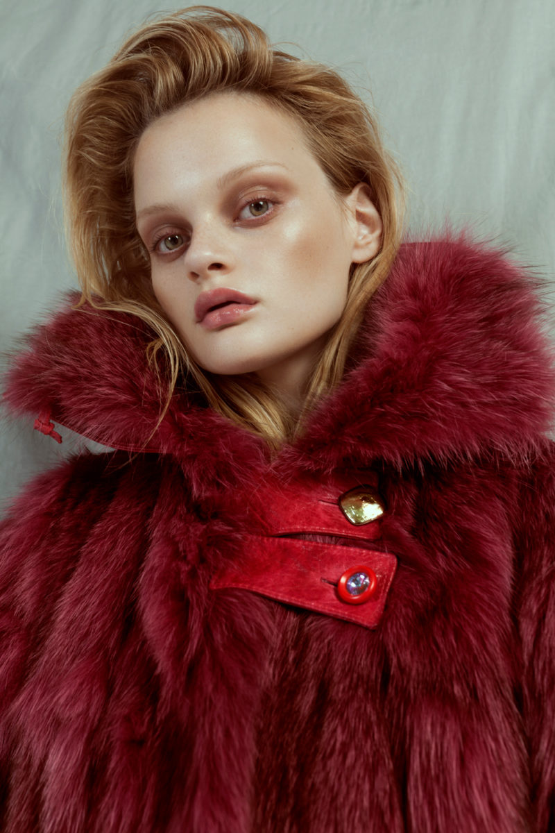 LidiaEstepa_FashionEditorial_MartinatheSuburbs_09